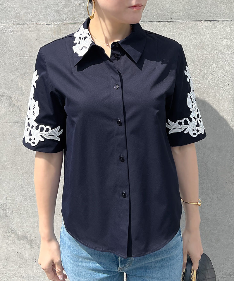 2WAY off-the-shoulder puff gathered blouse