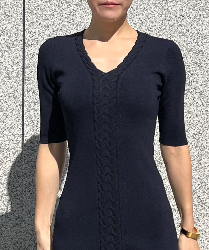 Front cable knit tight dress