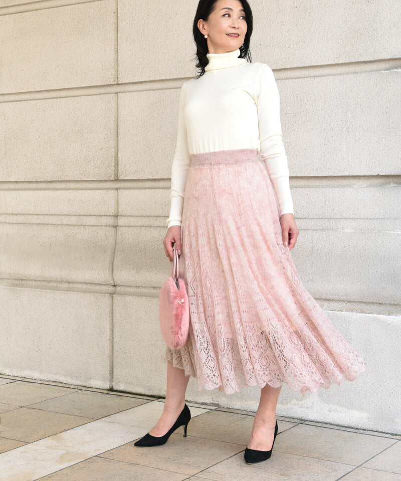 Knitted lace flared skirt