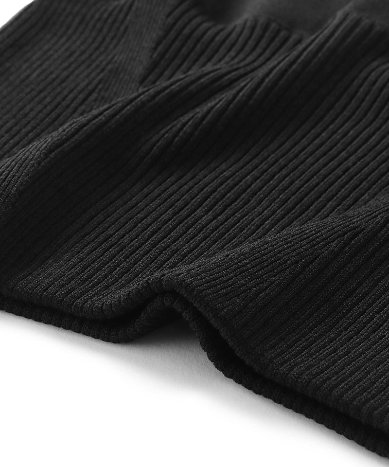 Square neck half sleeve knit