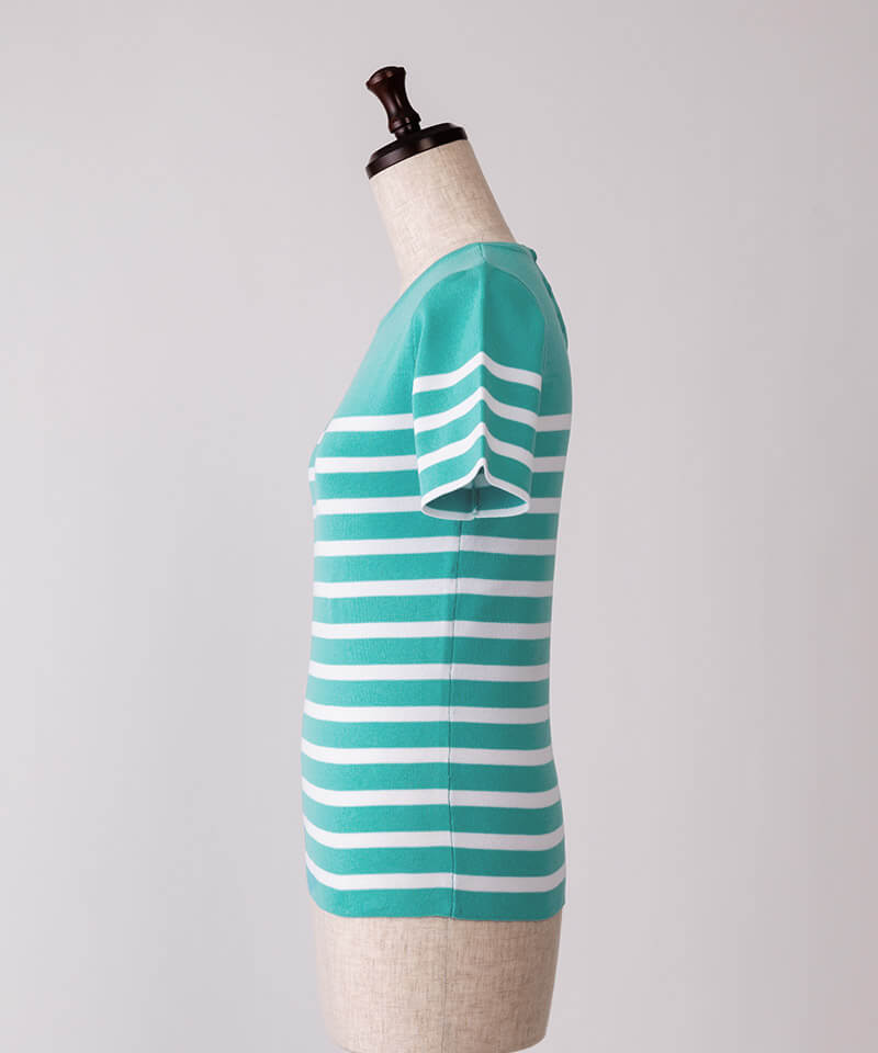 Wrapped button striped knitwear